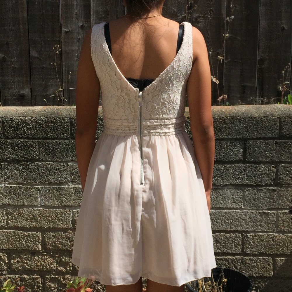 Beige Dress - Picture 4 of 9